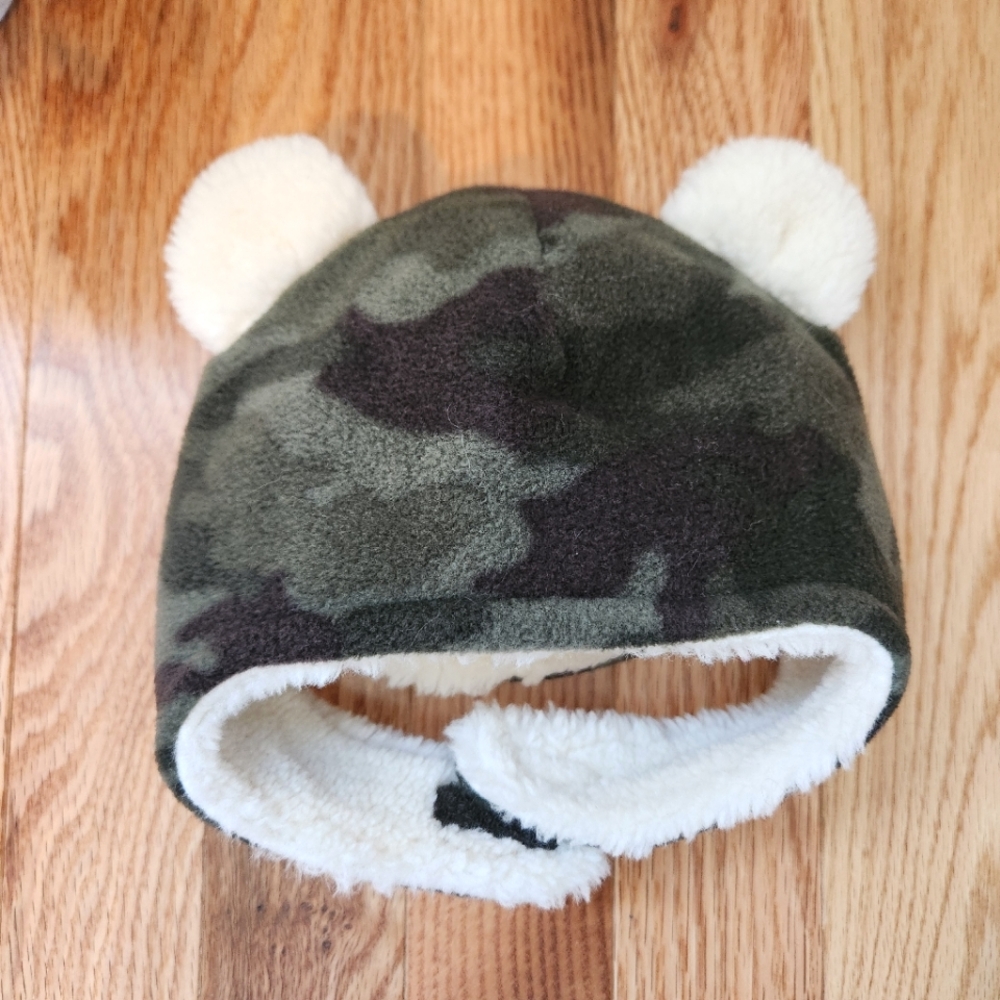 Old Navy Camo Bear Ear Soft Winter Toque